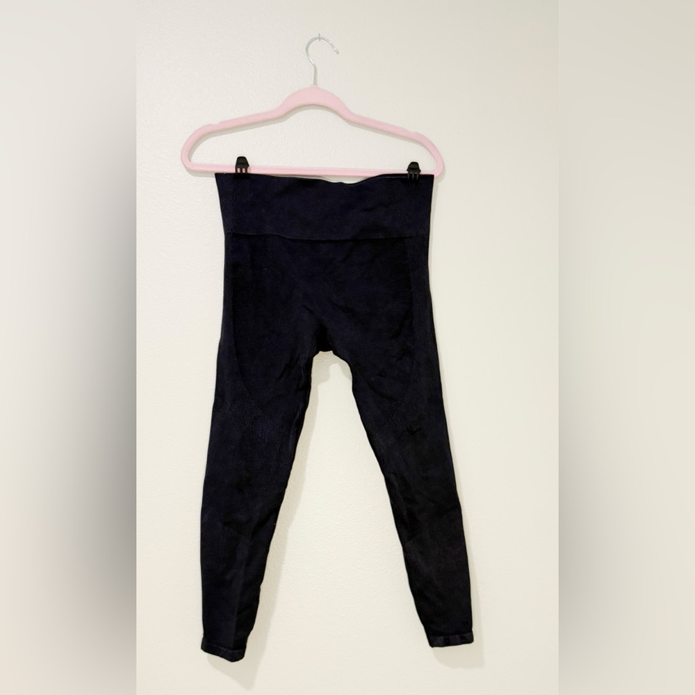 Black Textured Workout Leggings